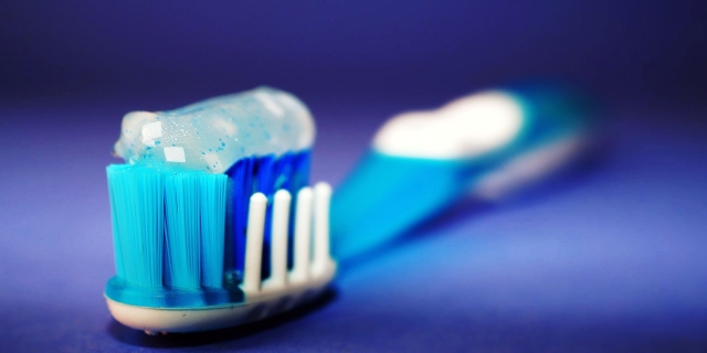 How do I choose the right toothpaste for me?